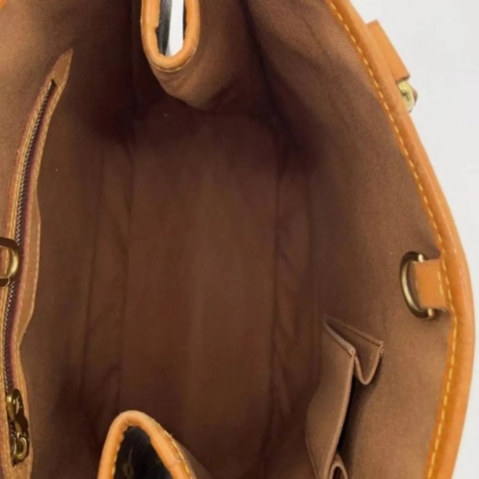 Louis Vuitton Batignolles Vertical Shoulder Bag