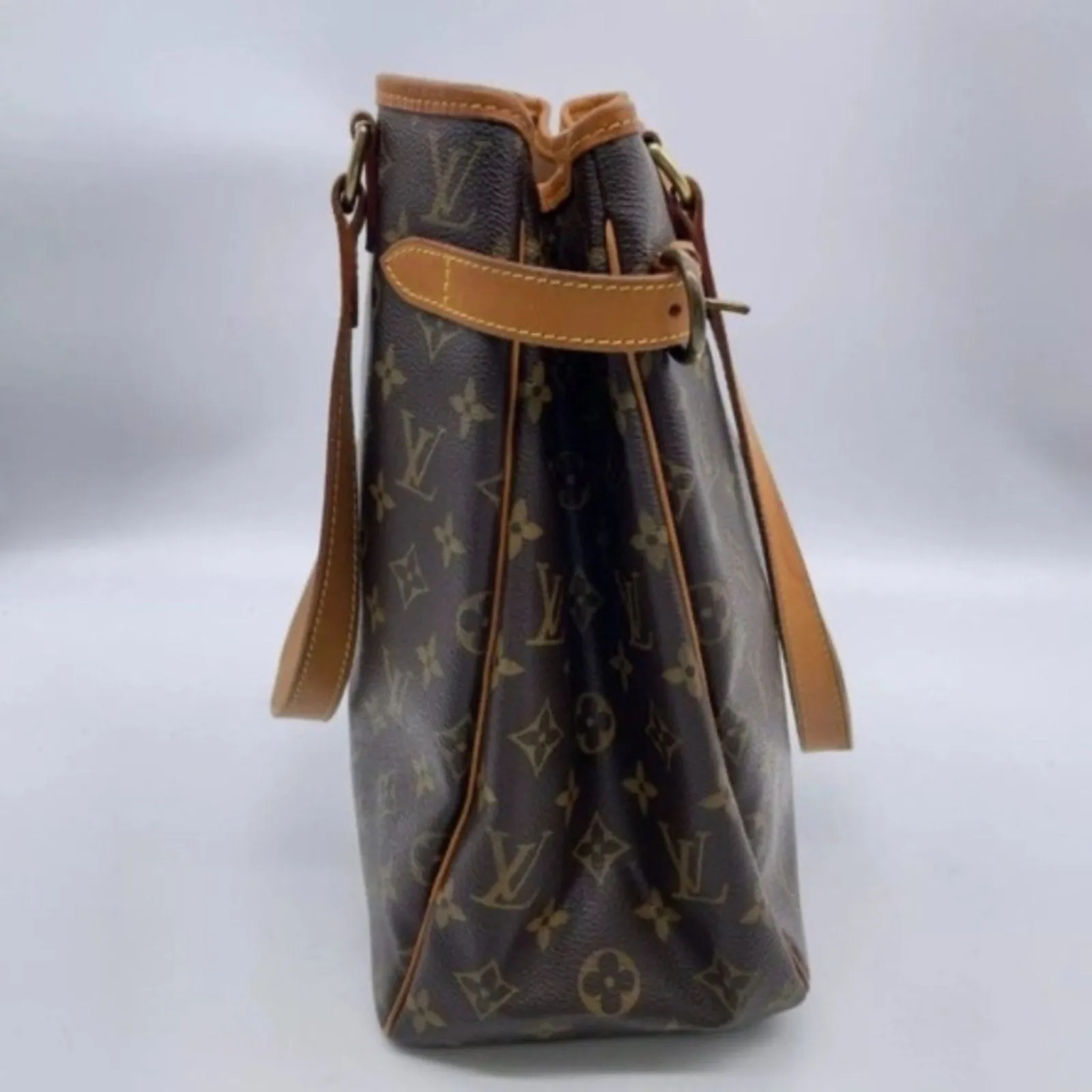 Louis Vuitton Batignolles Vertical Shoulder Bag