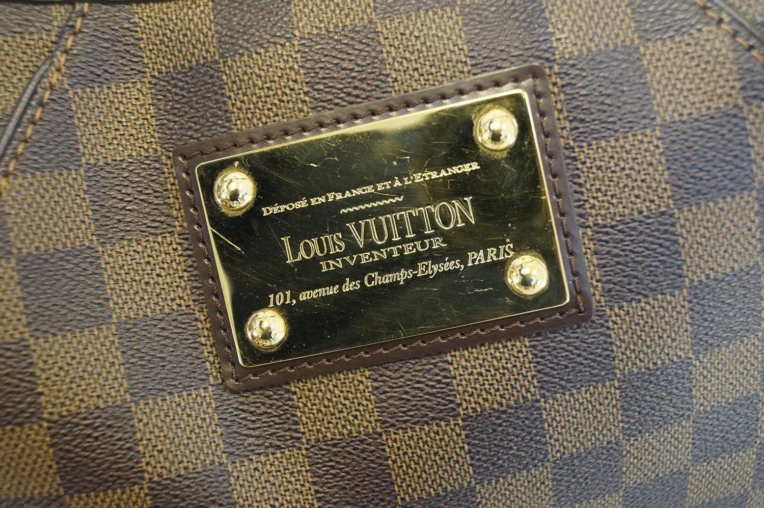 LOUIS VUITTON Damier Ebene Thames GM Shoulder Bag