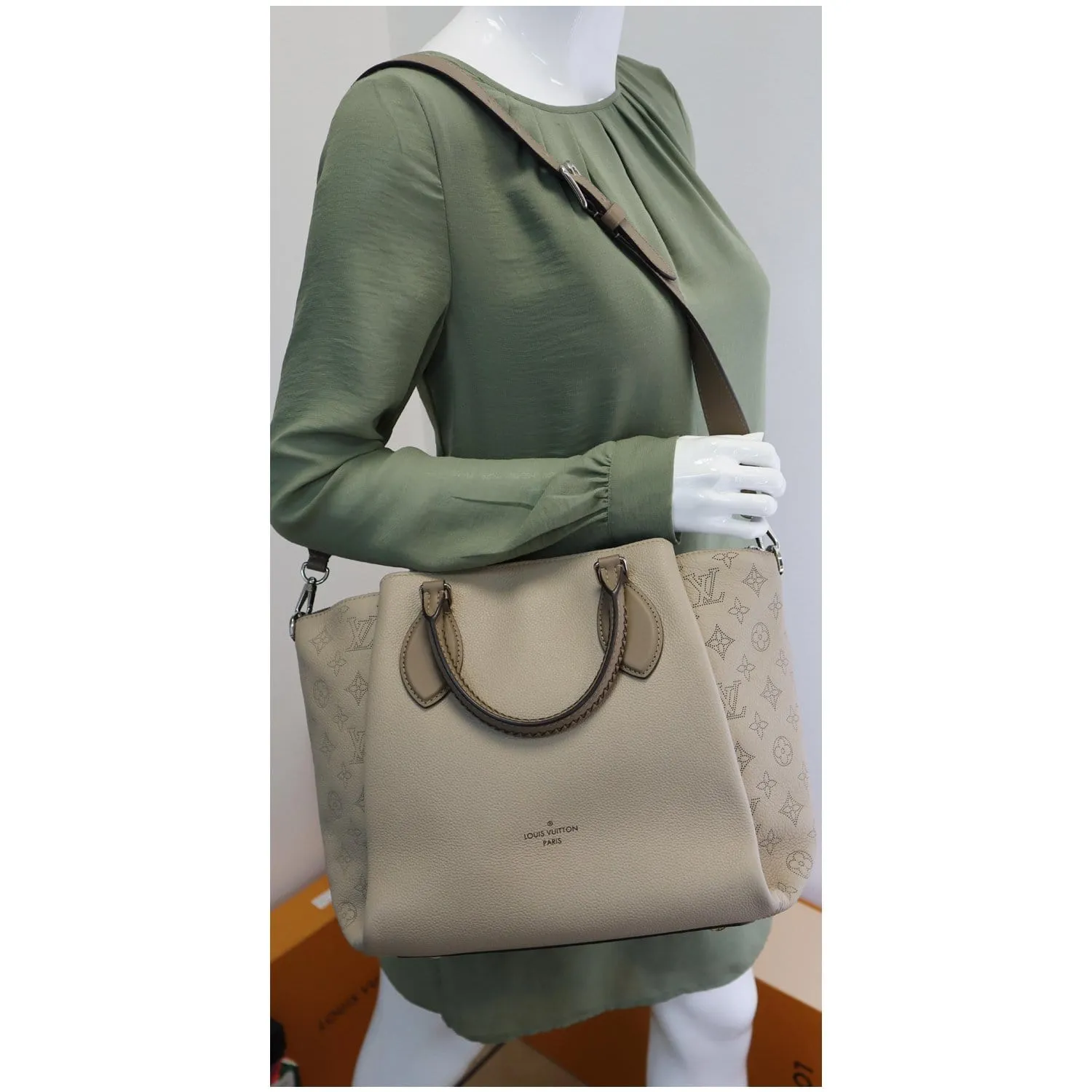 LOUIS VUITTON Haumea Mahina Calfskin Leather Shoulder Bag Galet