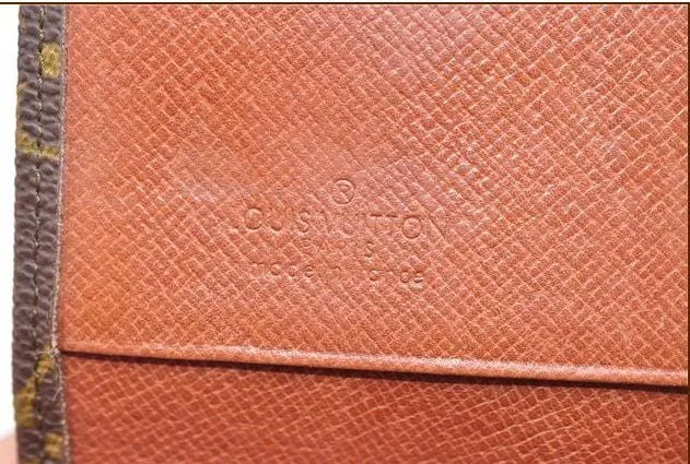 LOUIS VUITTON Monogram Canvas Pochette Rabat Clutch