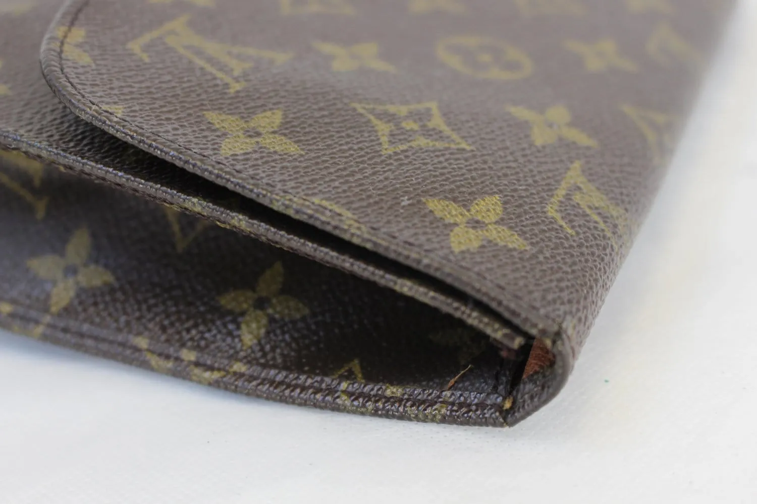 LOUIS VUITTON Monogram Canvas Pochette Rabat Clutch