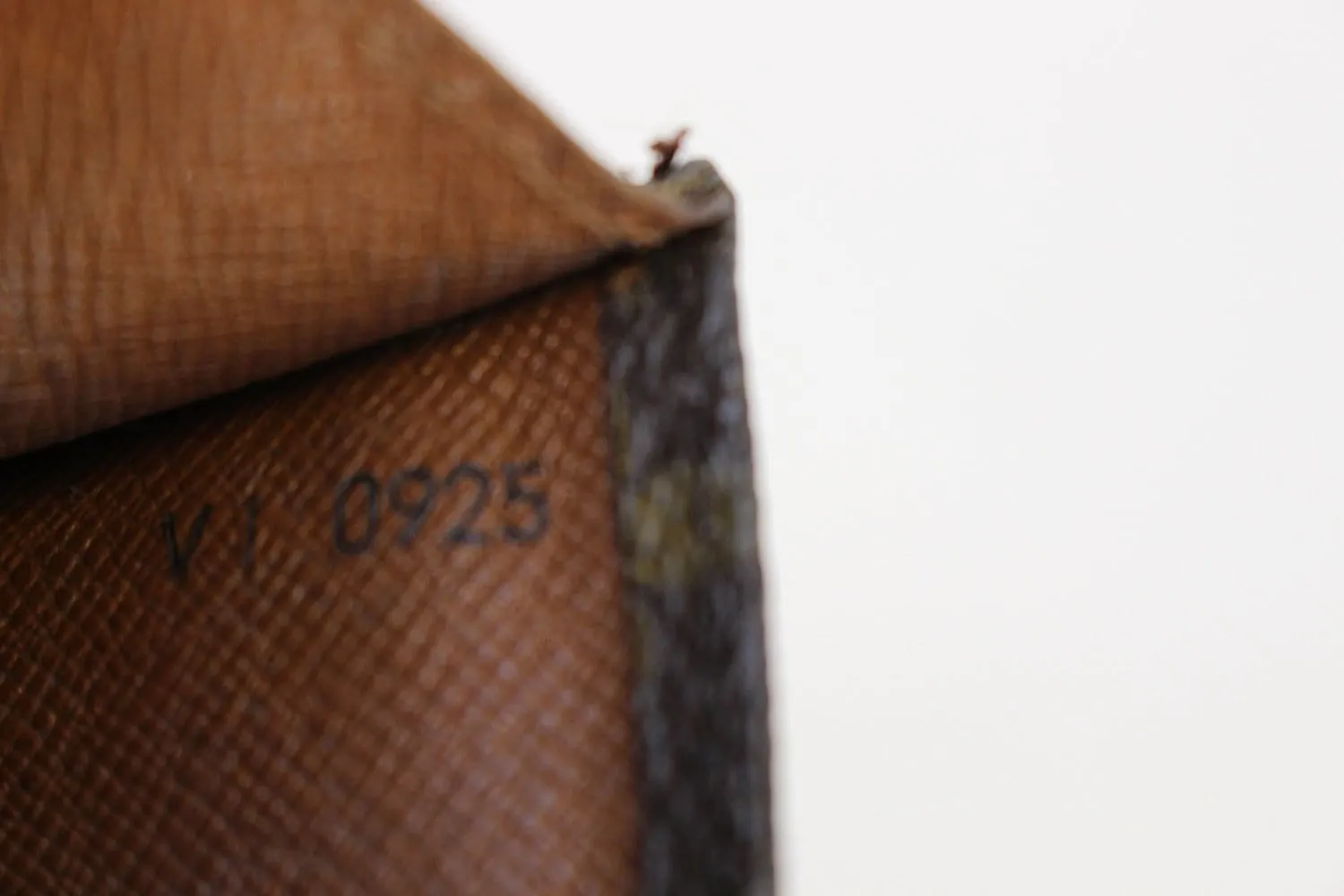LOUIS VUITTON Monogram Canvas Pochette Rabat Clutch
