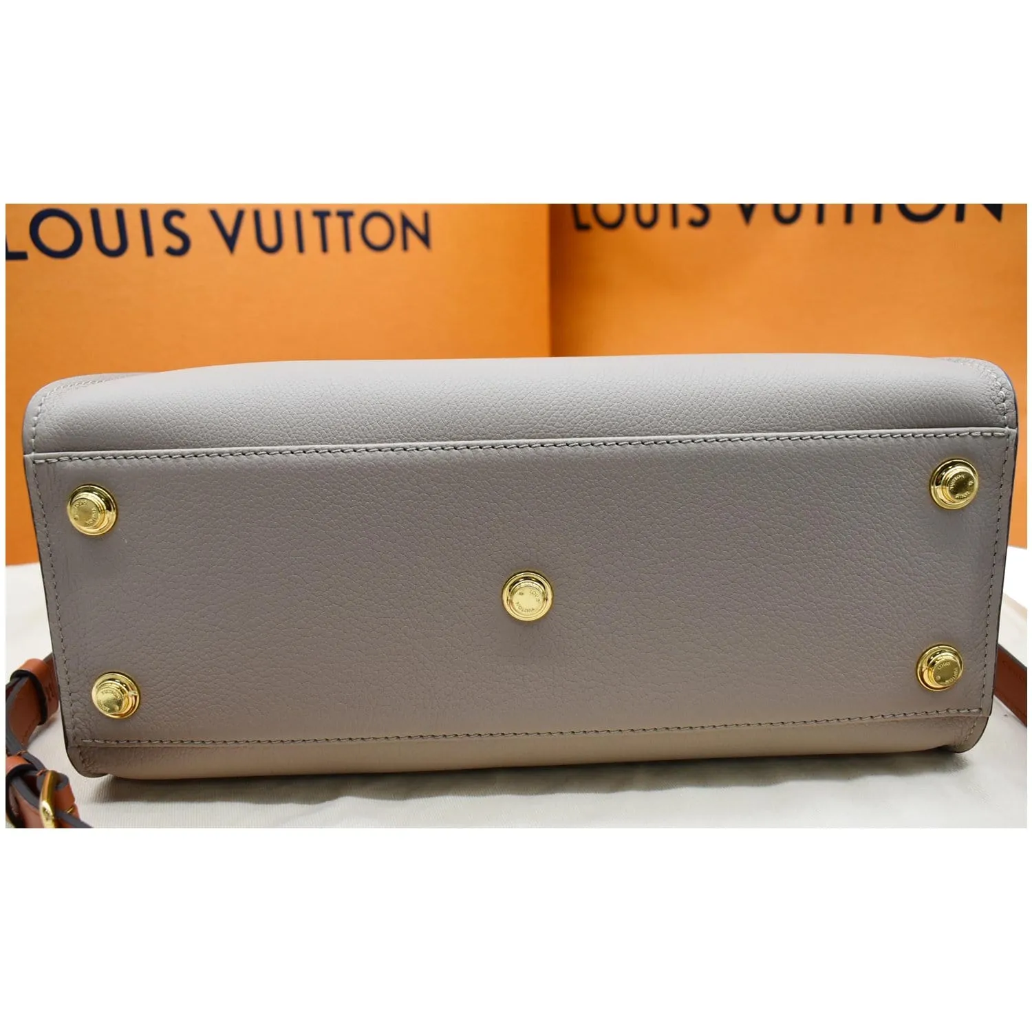 LOUIS VUITTON On My Side MM Monogram Tufting Shoulder Bag Galet