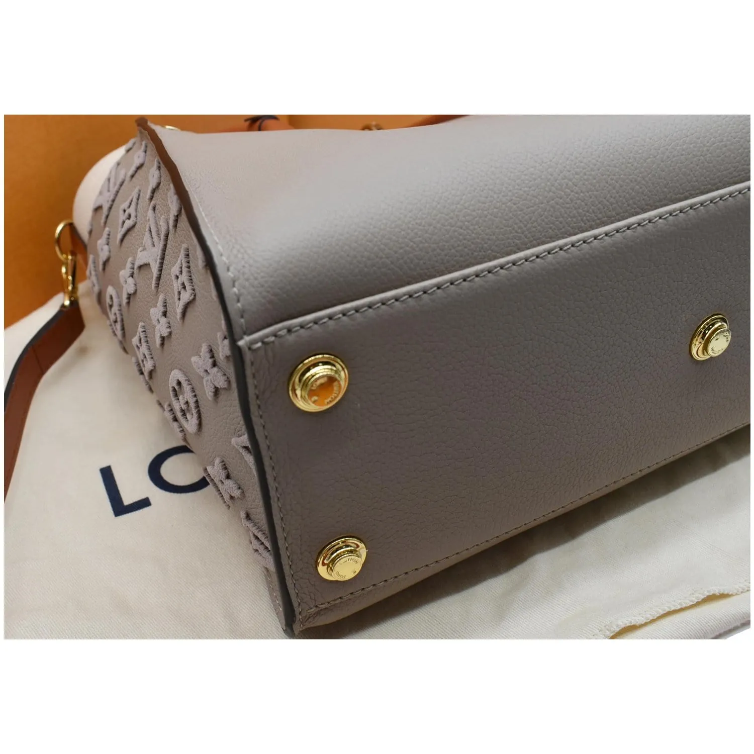 LOUIS VUITTON On My Side MM Monogram Tufting Shoulder Bag Galet