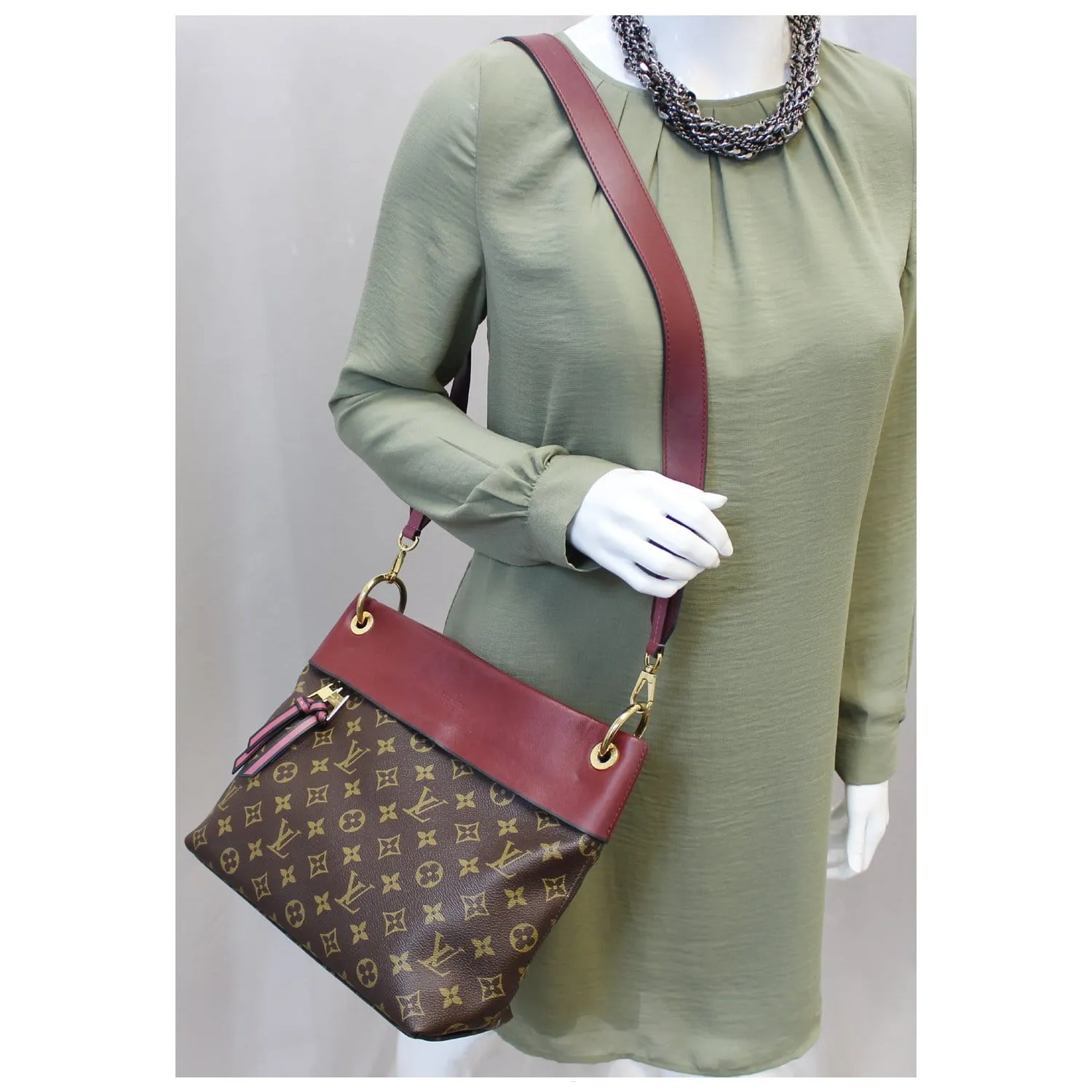 LOUIS VUITTON Tuileries Besace Monogram Canvas Shoulder Bag Rose Bruyere