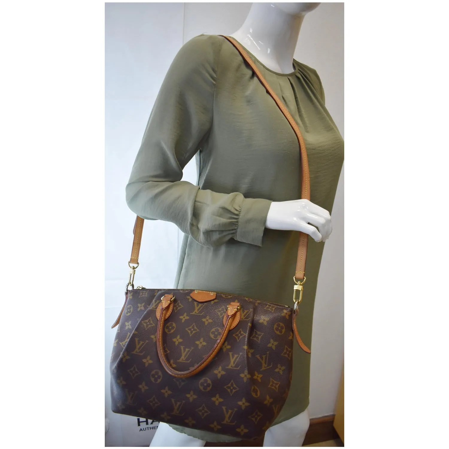 LOUIS VUITTON Turenne PM Monogram Canvas 2 Way Shoulder Bag Brown