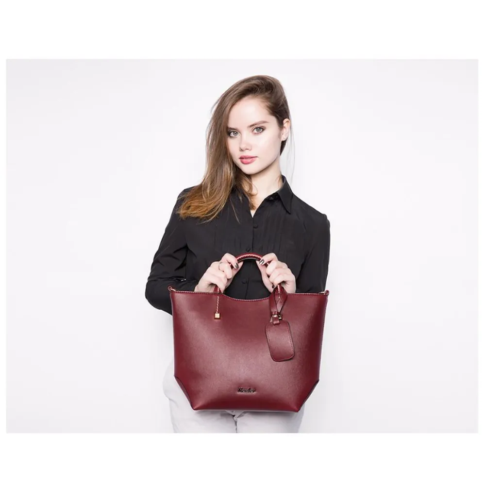 <bold>Tote / Shoulder Bag  <br>Vegan-Leather