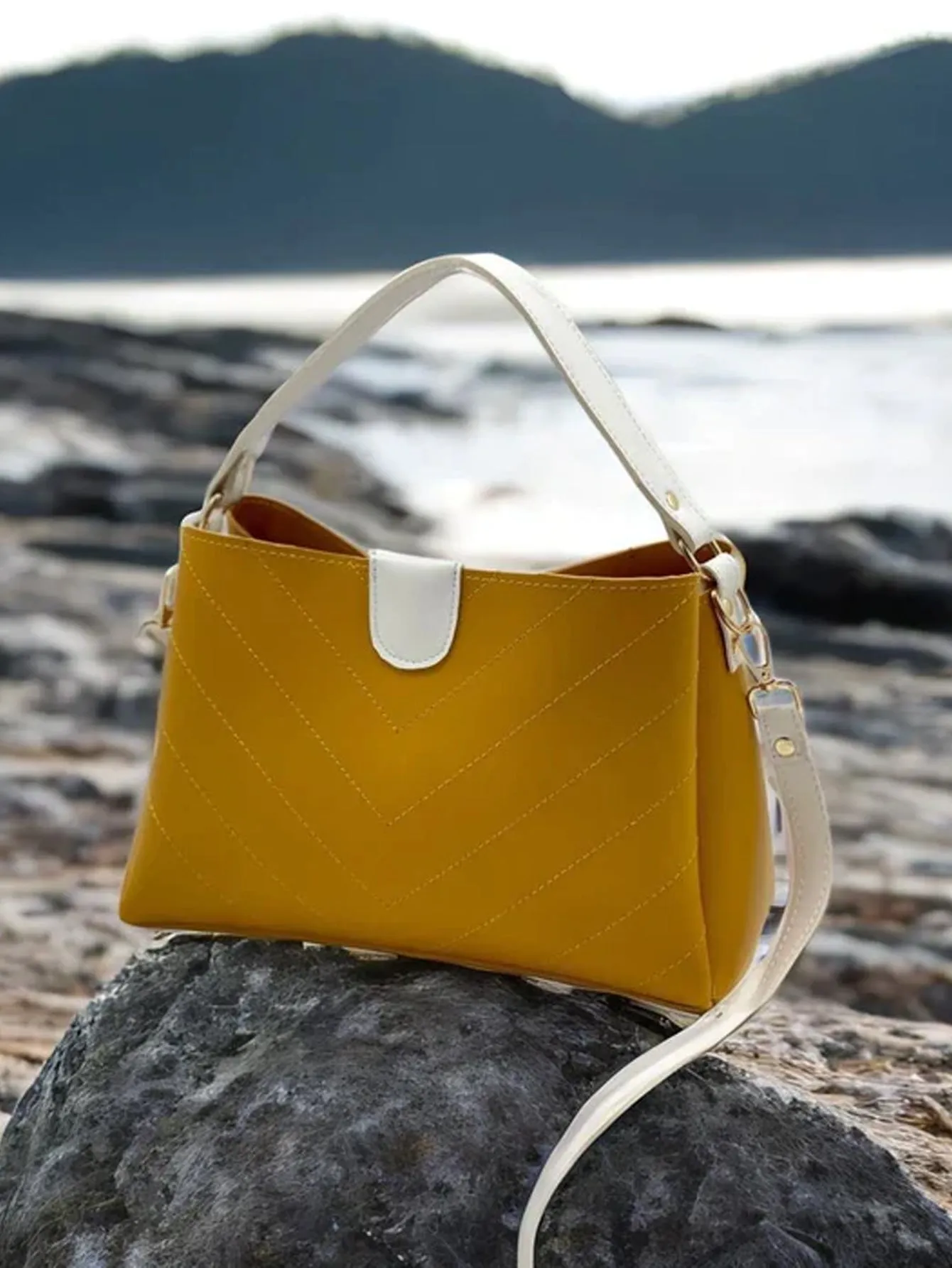 Minimalist Chevron Bucket Bag - Mustard - FD ⚡