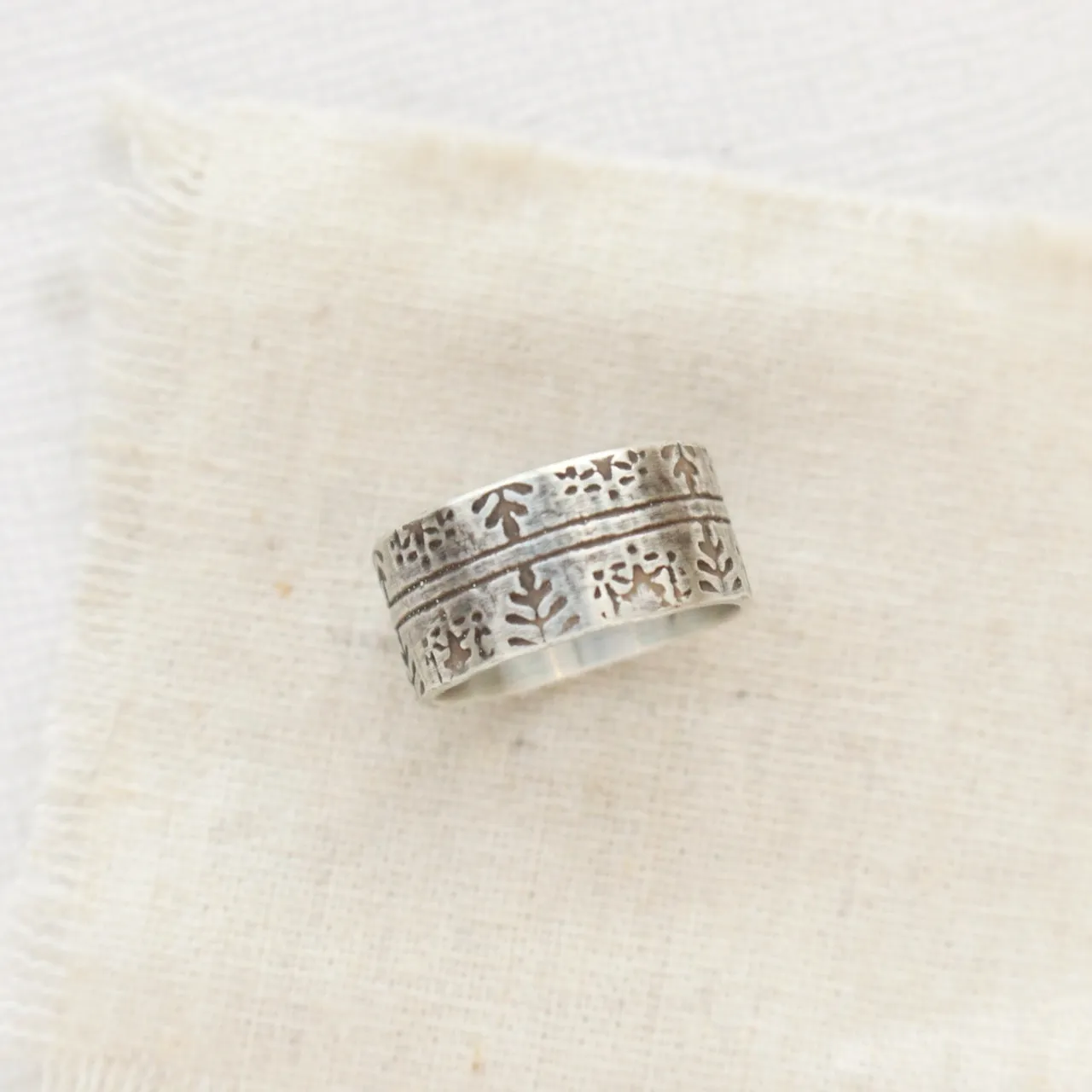 Nordic Sweater Stamped Silver Ring