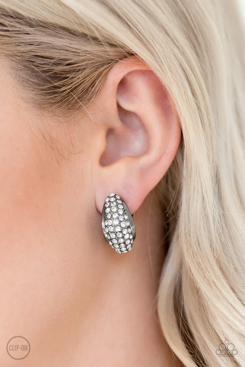 Paparazzi - Revenue Avenue- Black Clip-On Earrings