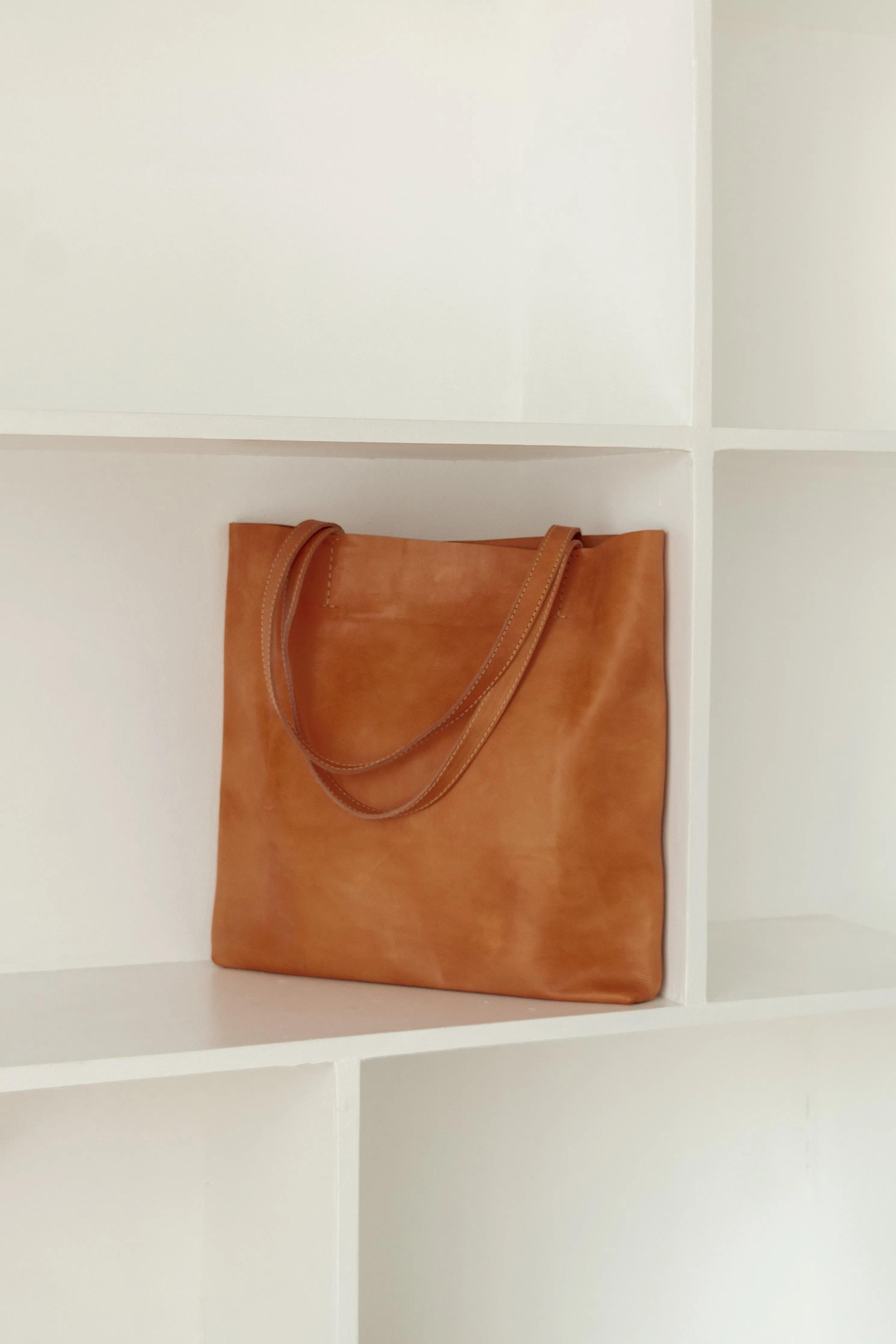 PENIDA BAG - DARK TAN