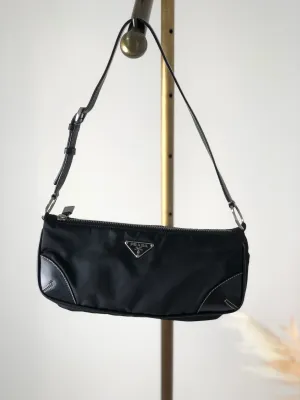 PRADA Triangle Logo Nylon Leather Shoulder bag Hobobag Black Vintage gfabk4