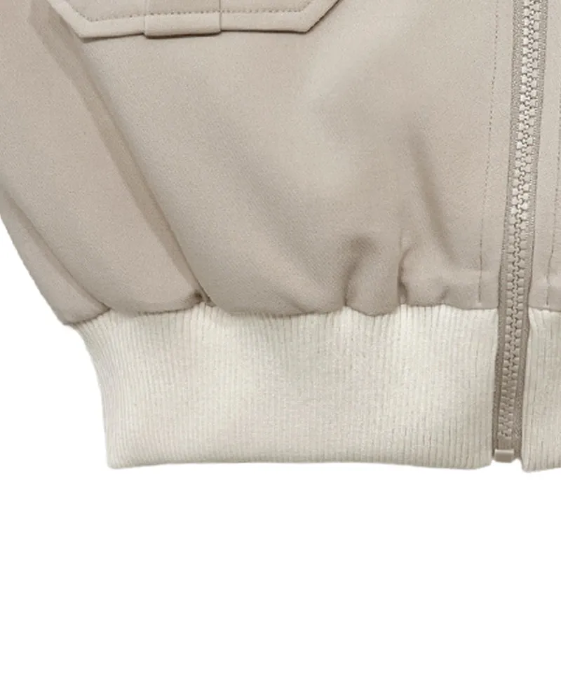 Q.C PLAY: Pintuck Pocket Shirring Zip-Up Vest - Beige