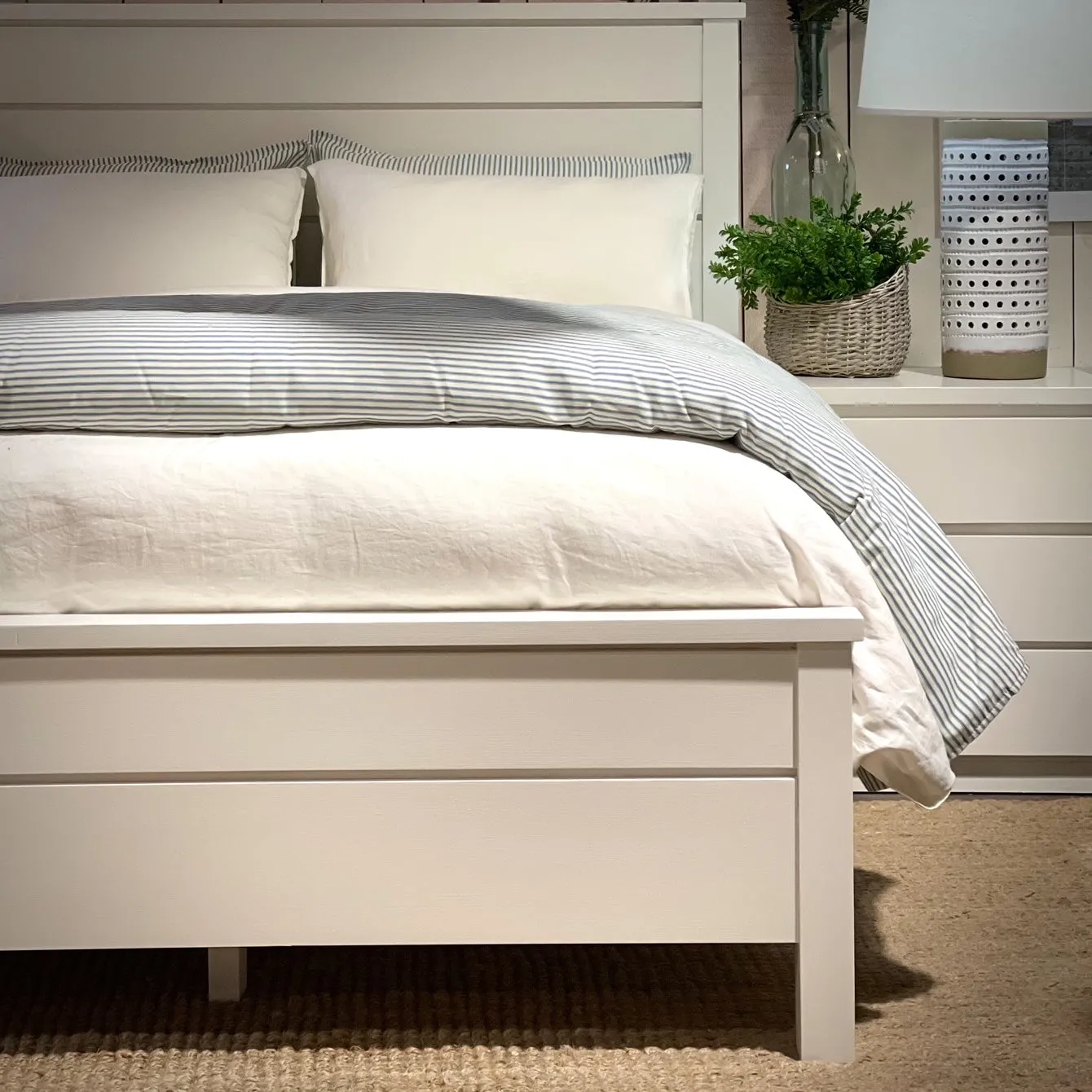 Queen Shiplap Bed- UNPAINTED