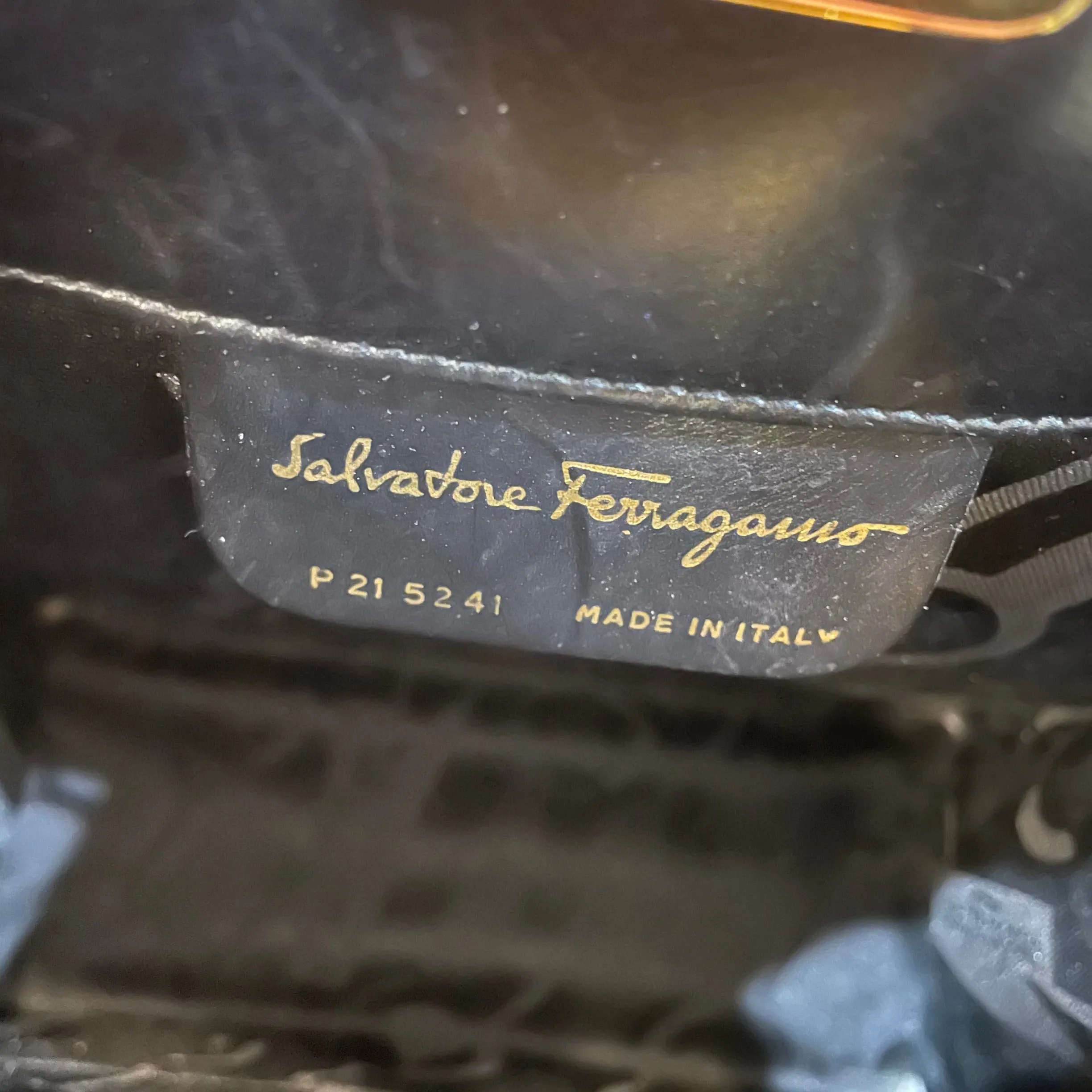 SALVATORE FERRAGAMO Black Leather Vintage Gancini Chain Shoulder Bag