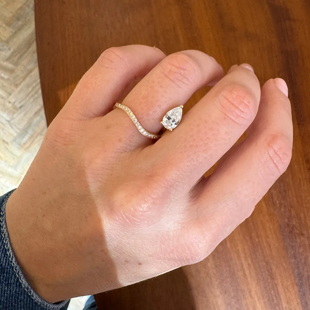 Serena Ring 1ct Pear Rose Gold