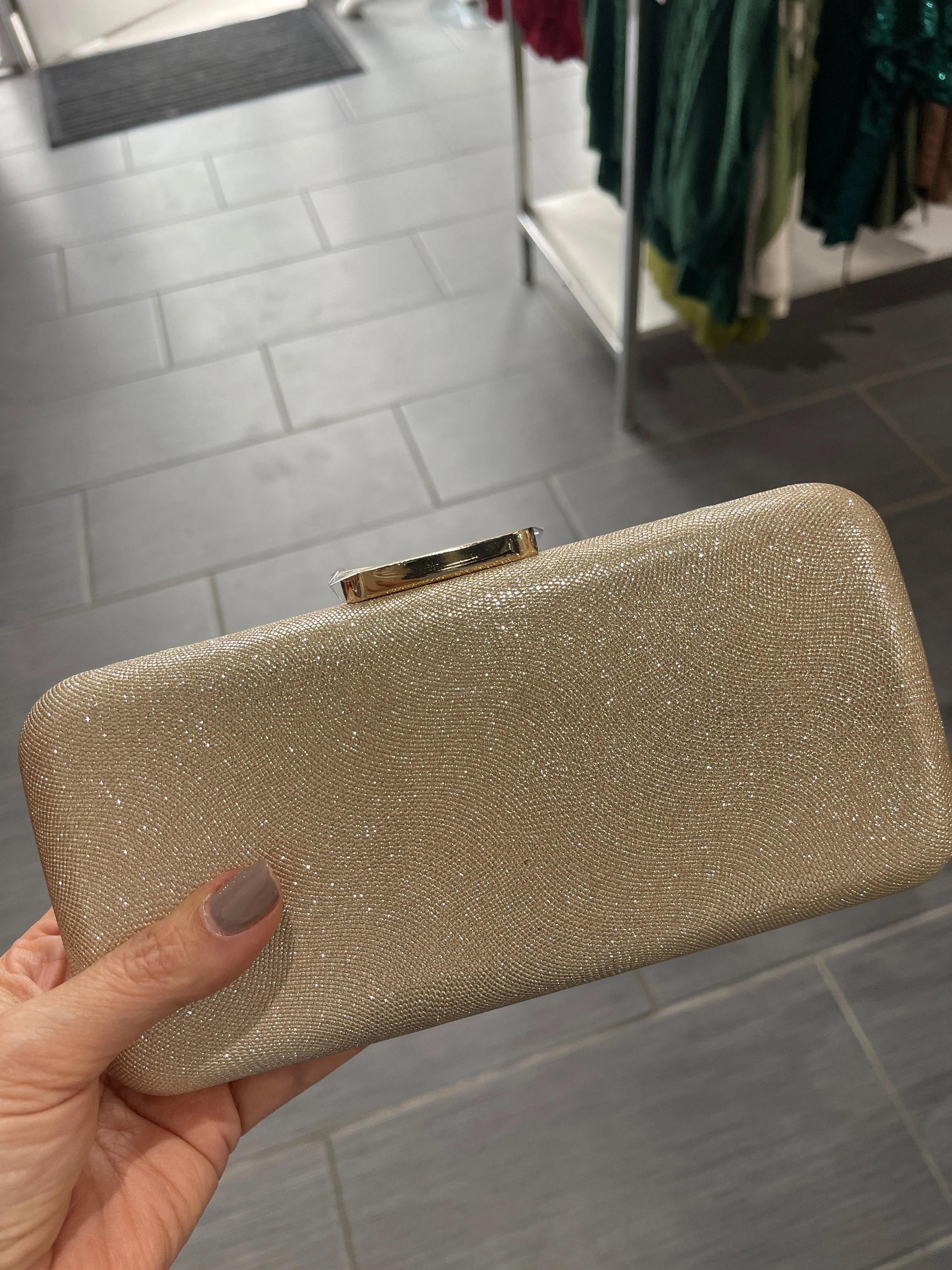 Shimmer Clutch