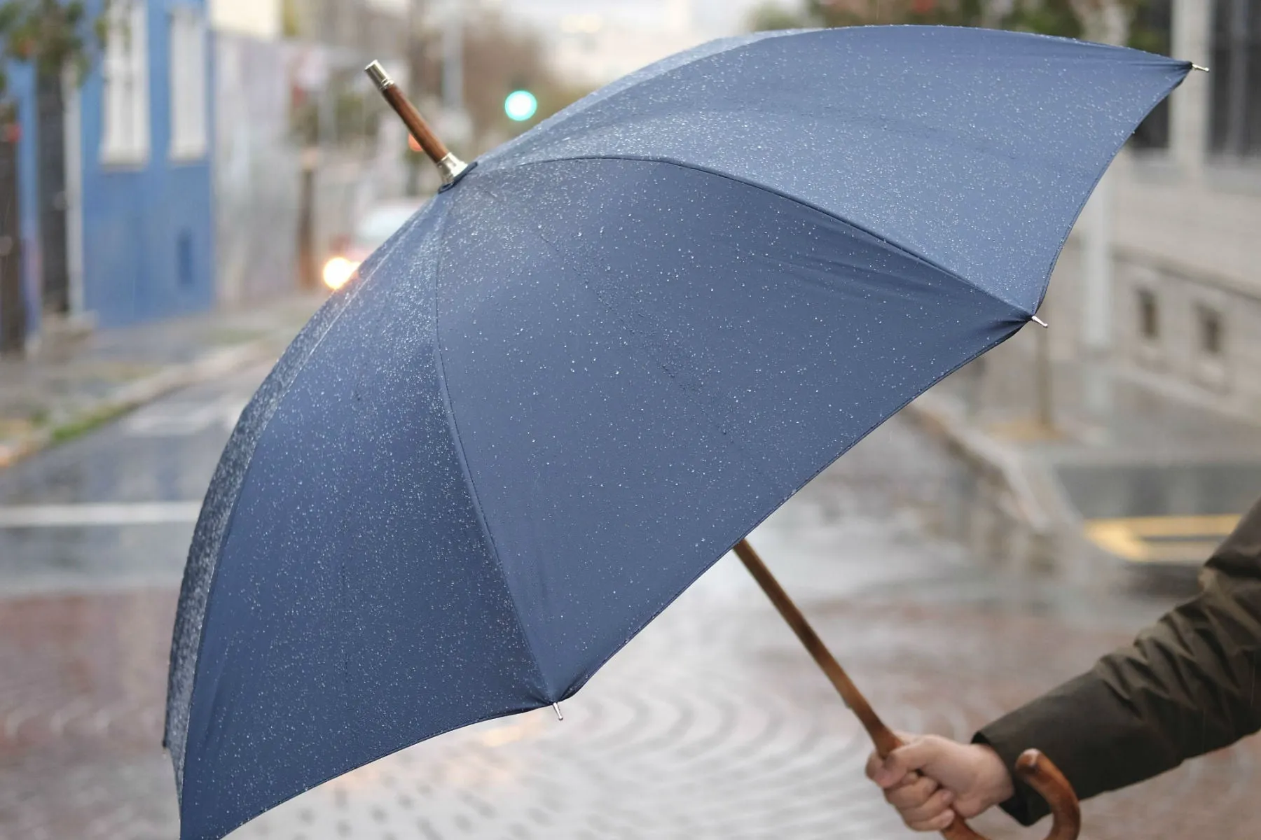 Solid Stick Umbrella in Scorched Maple
