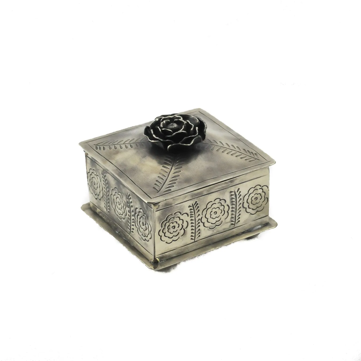 SQUARE STAMPED ROSE BOX
