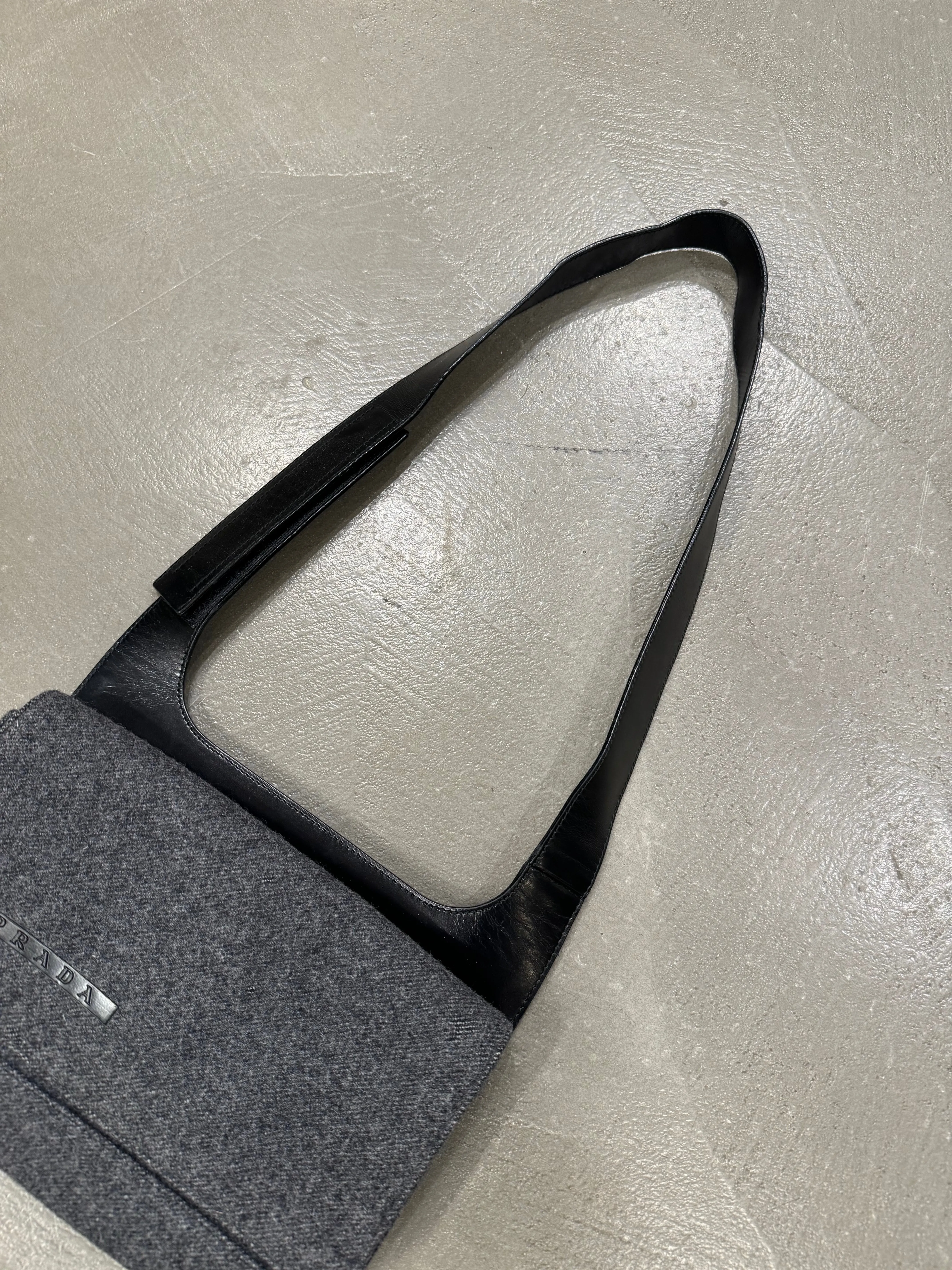 S/S 1999 Prada leather and nylon shoulder bag