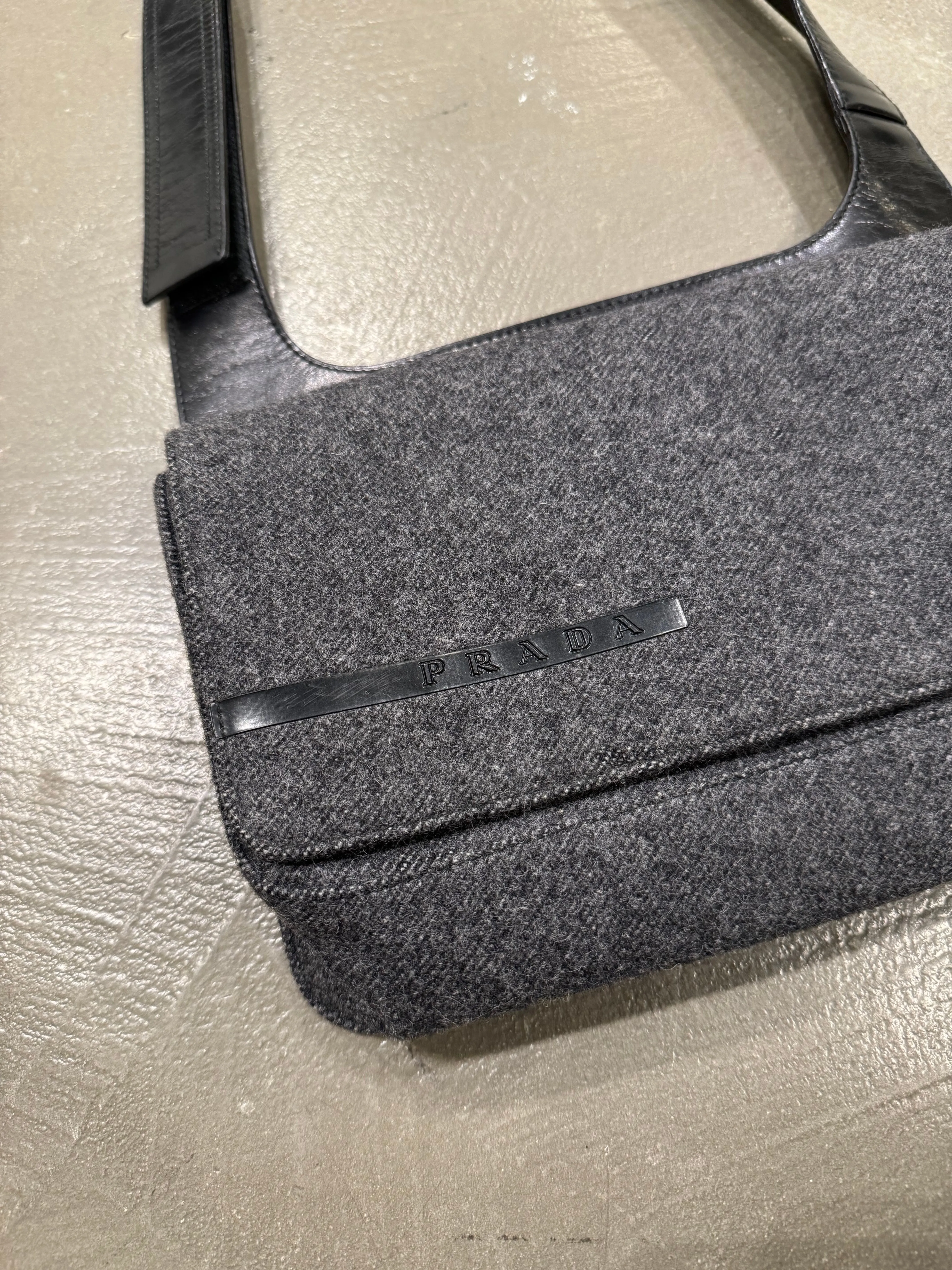 S/S 1999 Prada leather and nylon shoulder bag