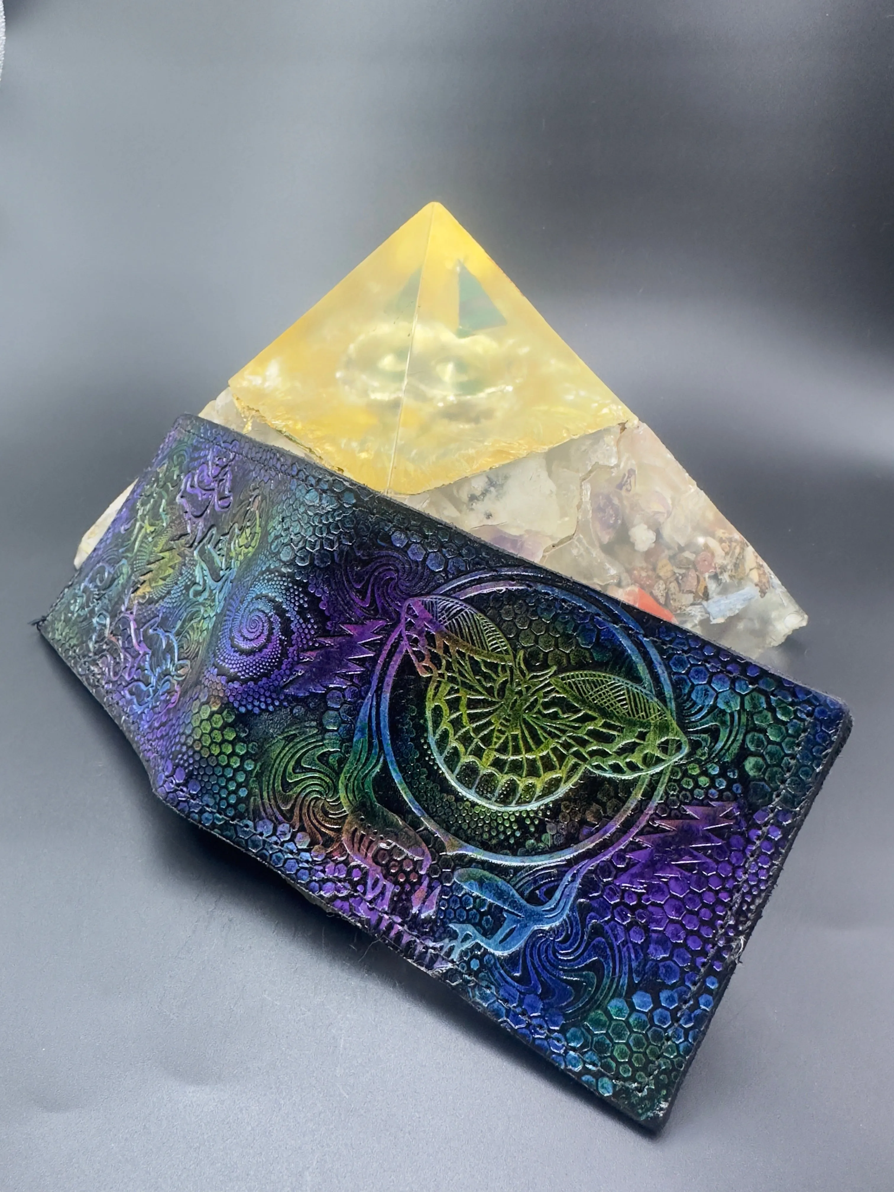 Stamped Leather Bifold Wallet - Grateful Wonders of Nature
