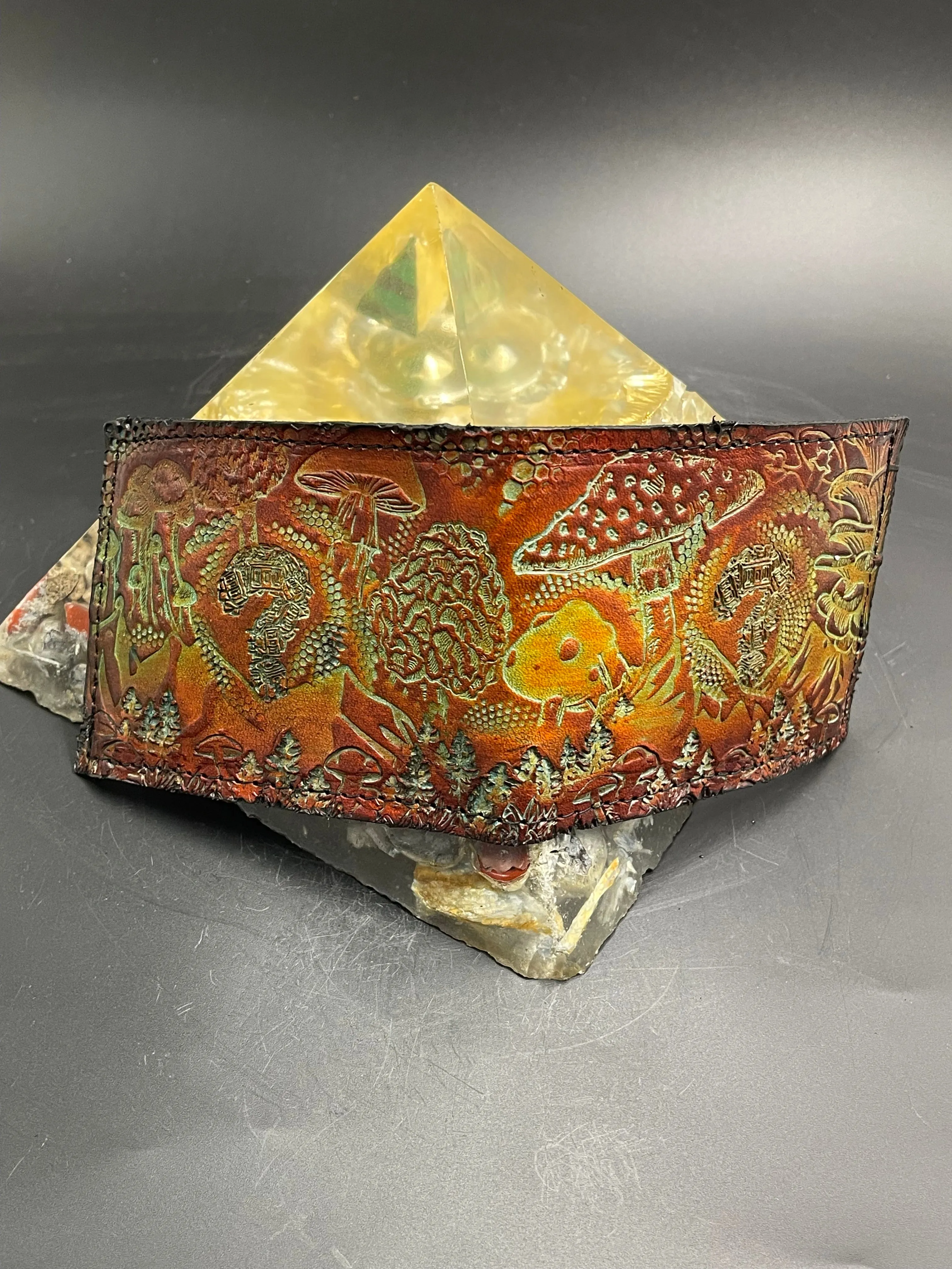 Stamped Leather Bifold Wallet - Mushrooms 2.0 XL