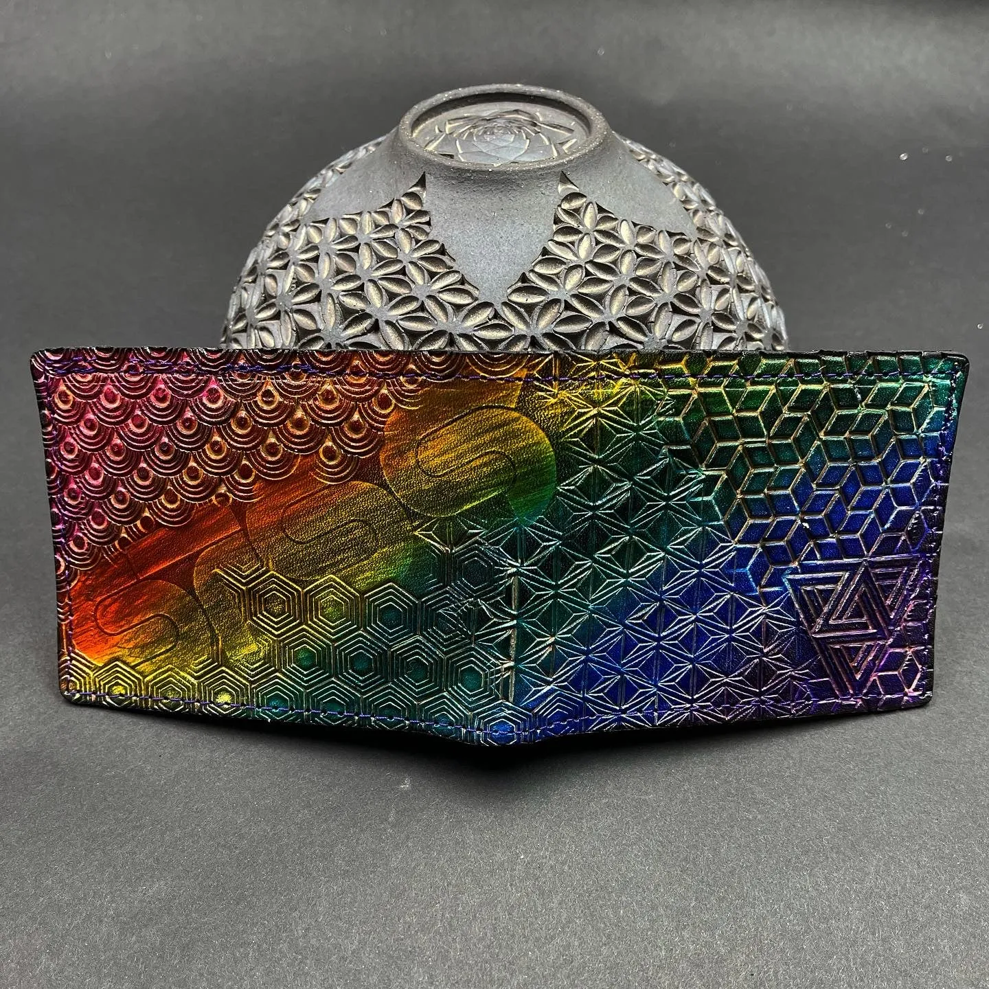 Stamped Leather Bifold Wallet - Sts9