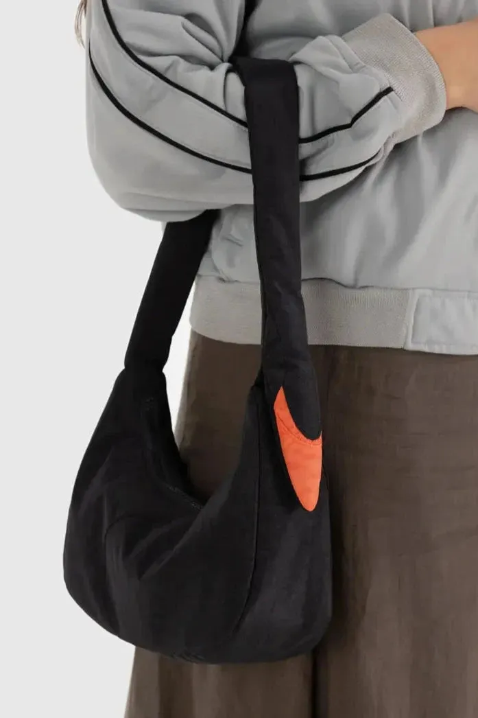 The Swan Bag in Black