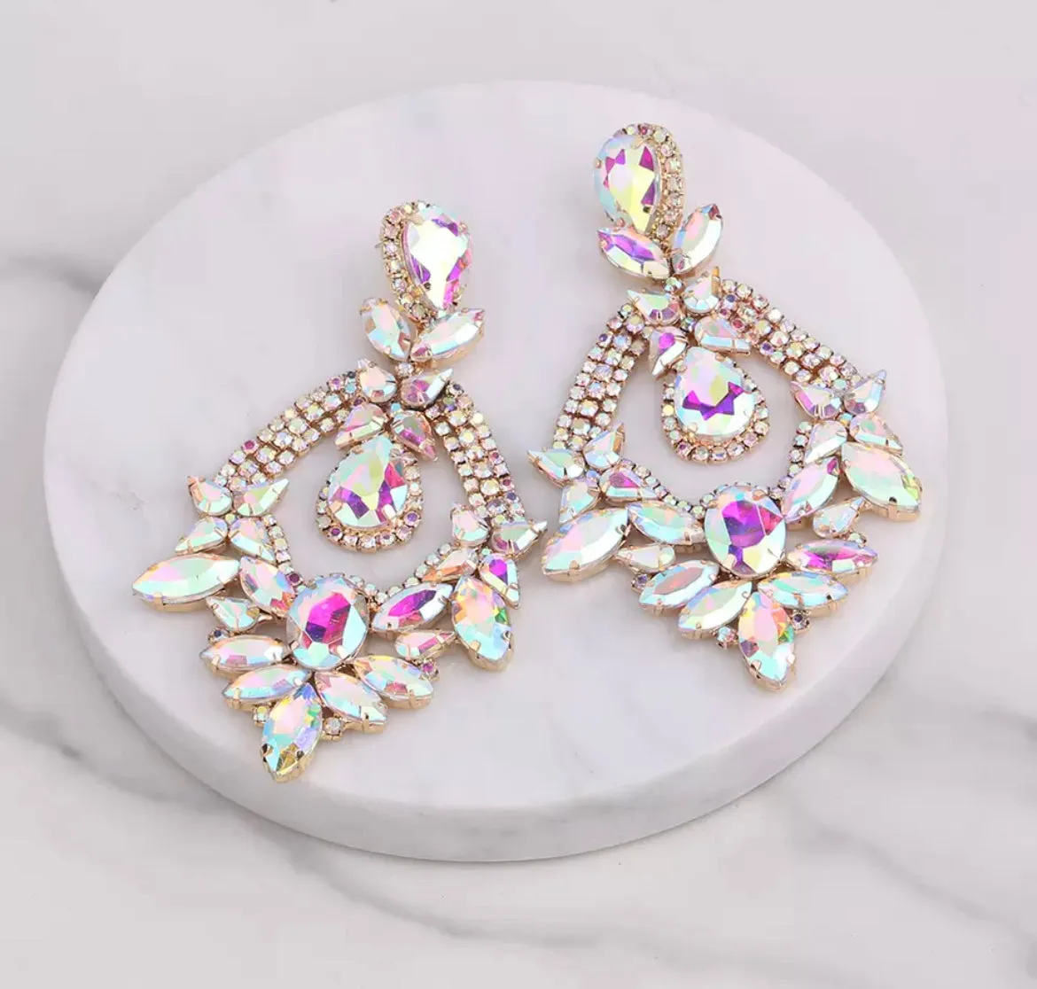 TOYA LUXE EARRINGS(CLIP- ON)