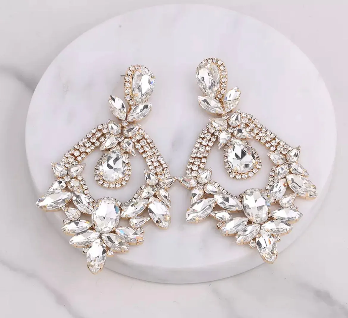 TOYA LUXE EARRINGS(CLIP- ON)