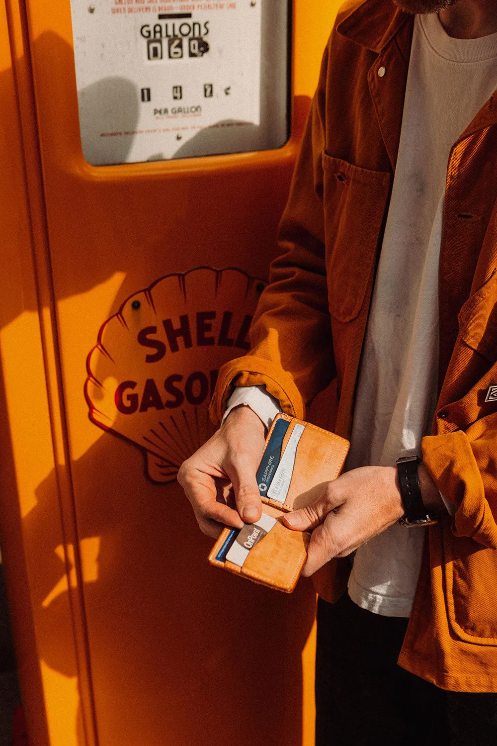 Utility Bifold - Golden