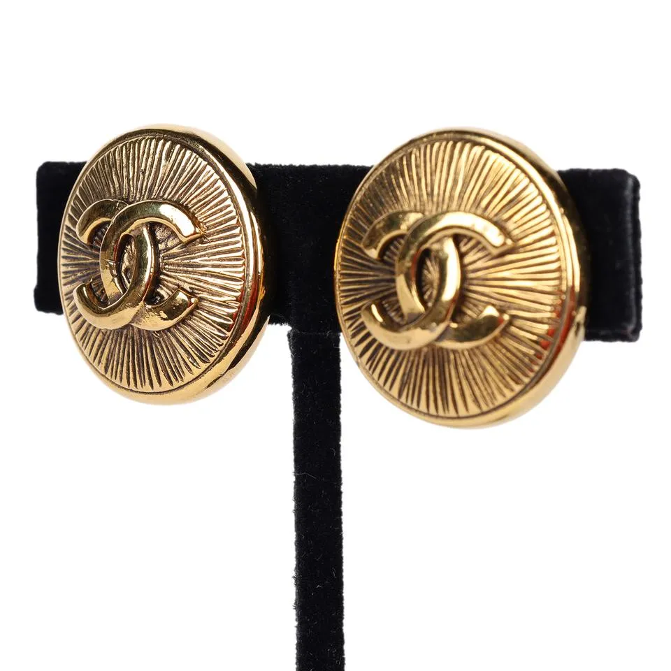 Vintage Clip-On Earrings