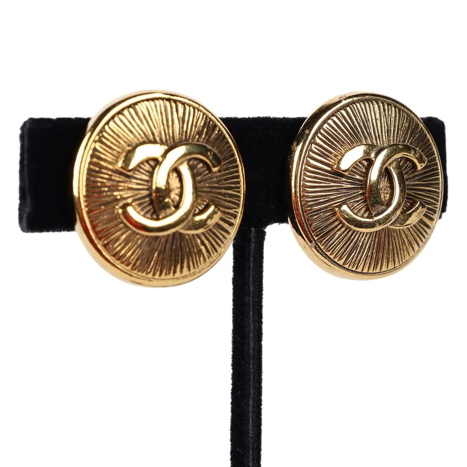 Vintage Clip-On Earrings