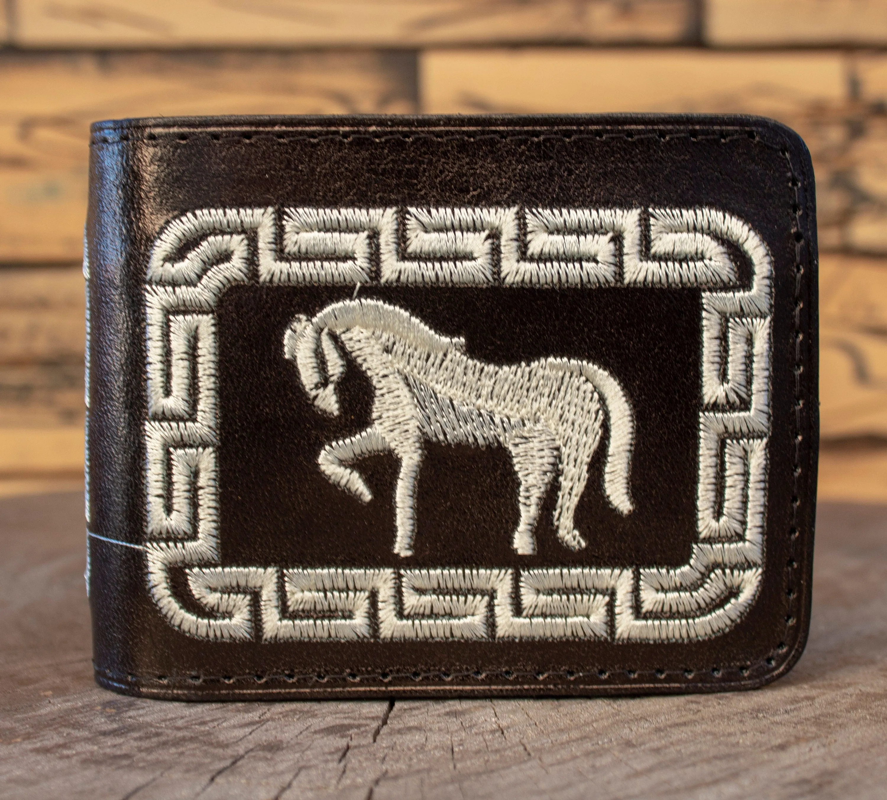 WESTERN HORSE EMBROIDERED leather bi fold caballo wallet