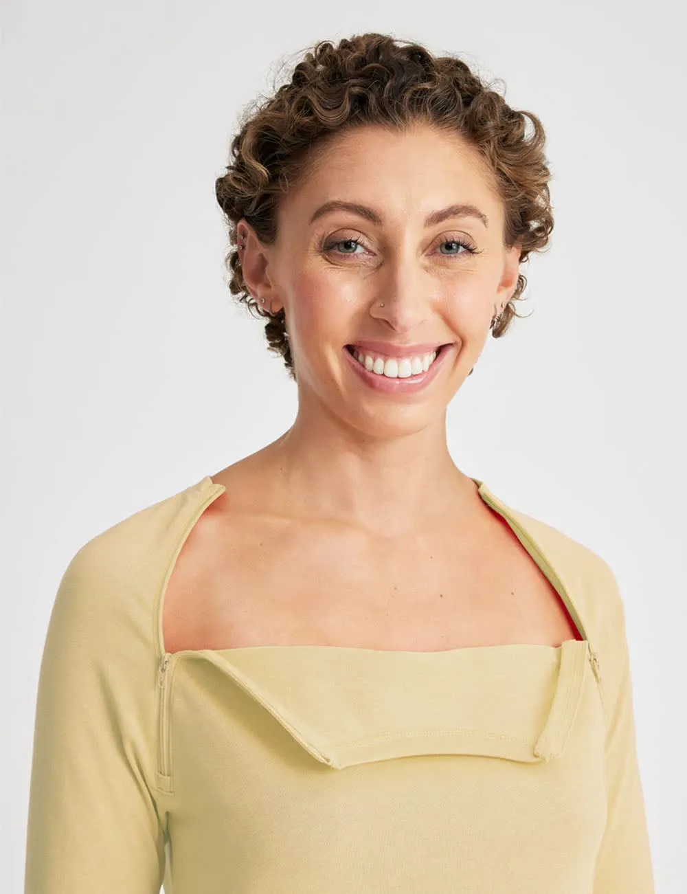 Womens Chest Port Access Shirt - Pastel Yellow