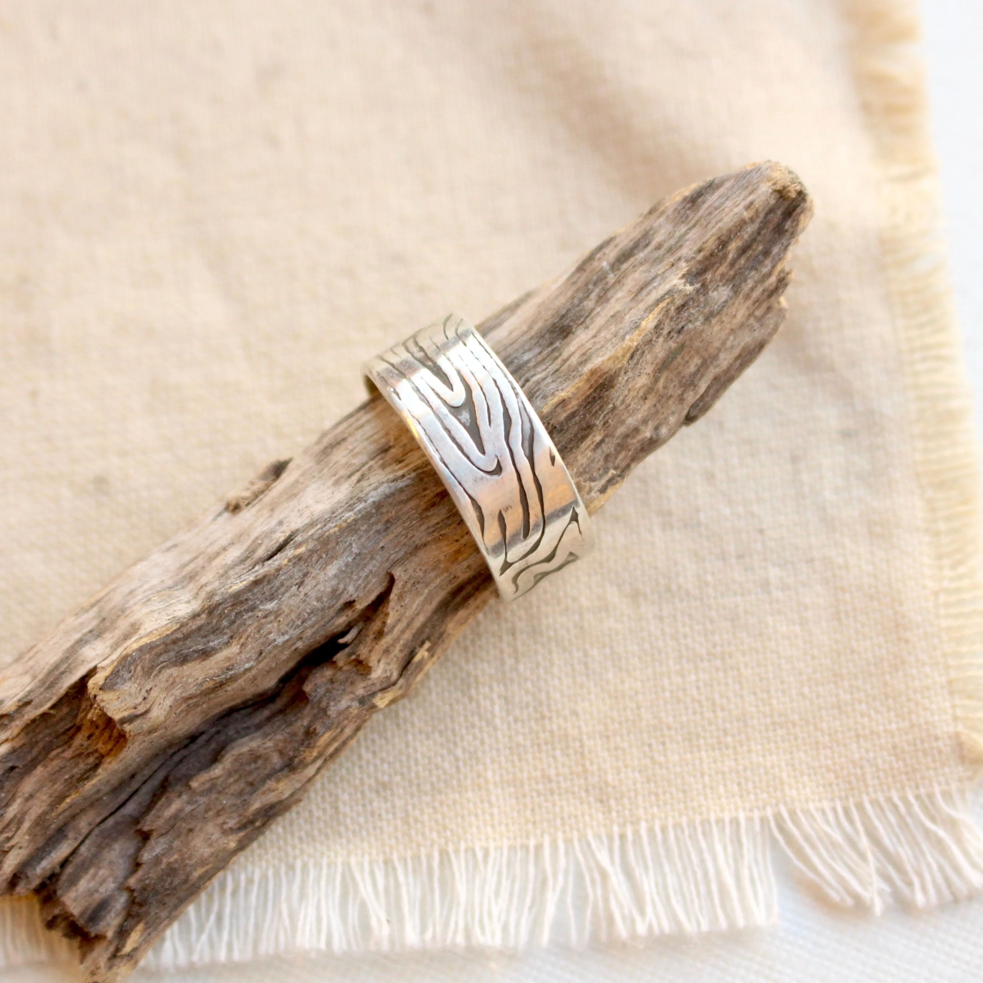 Woodgrain Texture Silver Ring